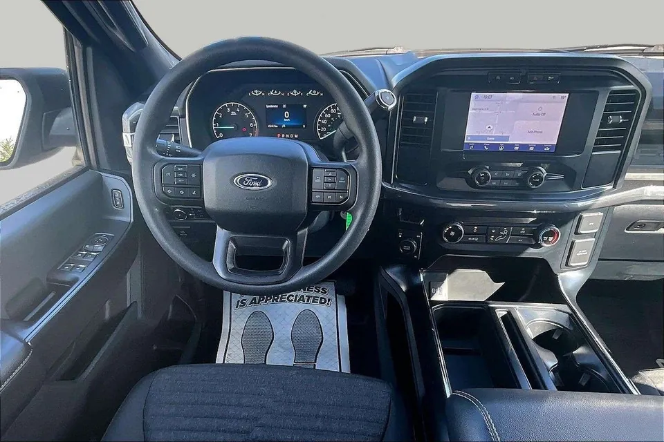 Ford F-150 2023 photo 3