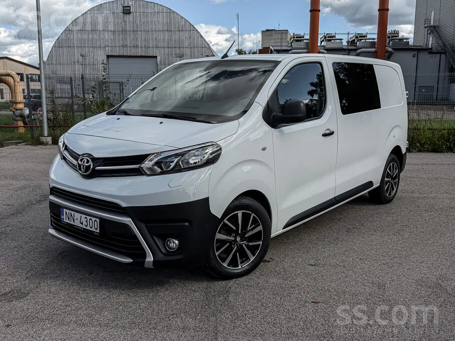 Toyota Proace 2019 photo 2