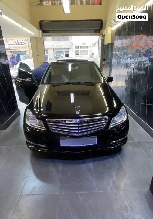 Mercedes-Benz C-Class 2012 photo 2