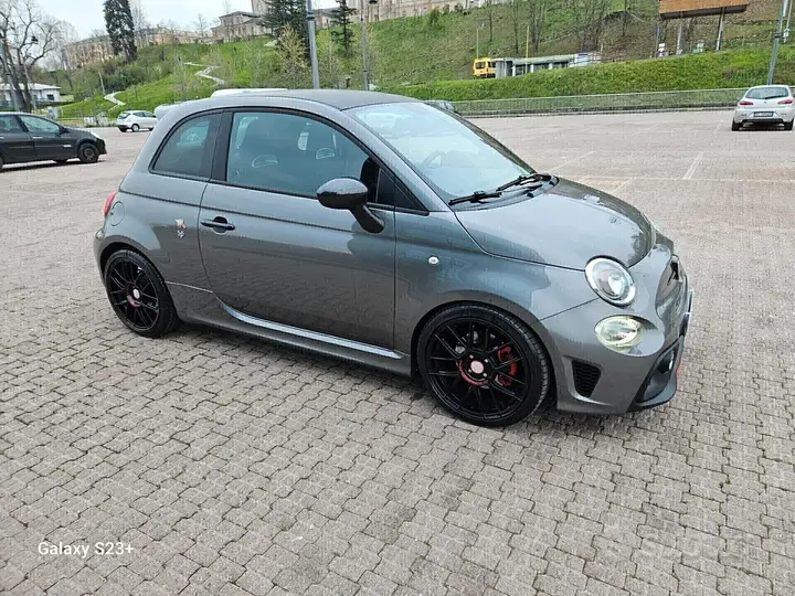 Abarth 595 2019 photo 3