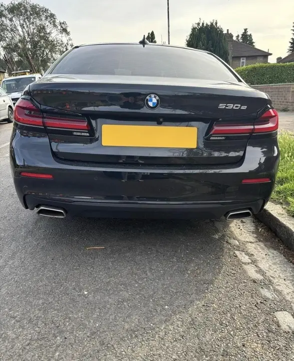 BMW 5 Series 2020 photo 3