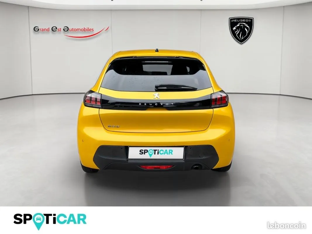 Peugeot 208 2022 photo 4