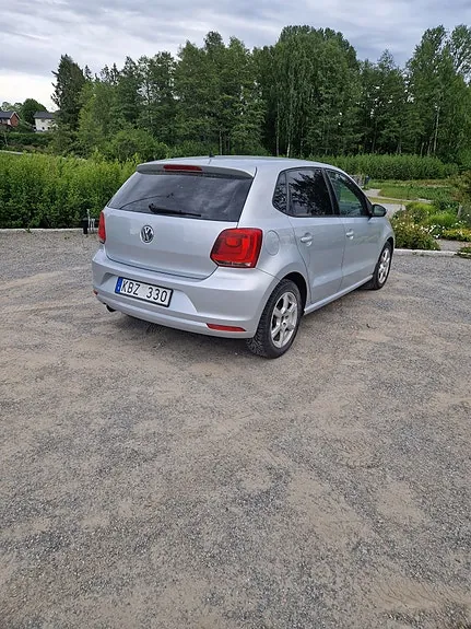 Volkswagen Polo 2010 photo 3