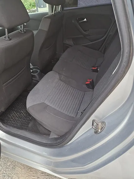 Volkswagen Polo 2010 photo 5