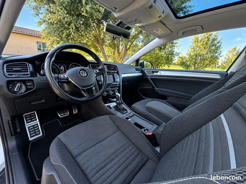 Volkswagen Golf 2014 photo 3
