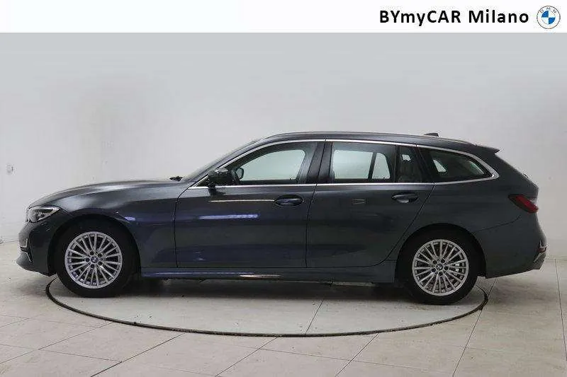 BMW 318 I Touring 2021 photo 3