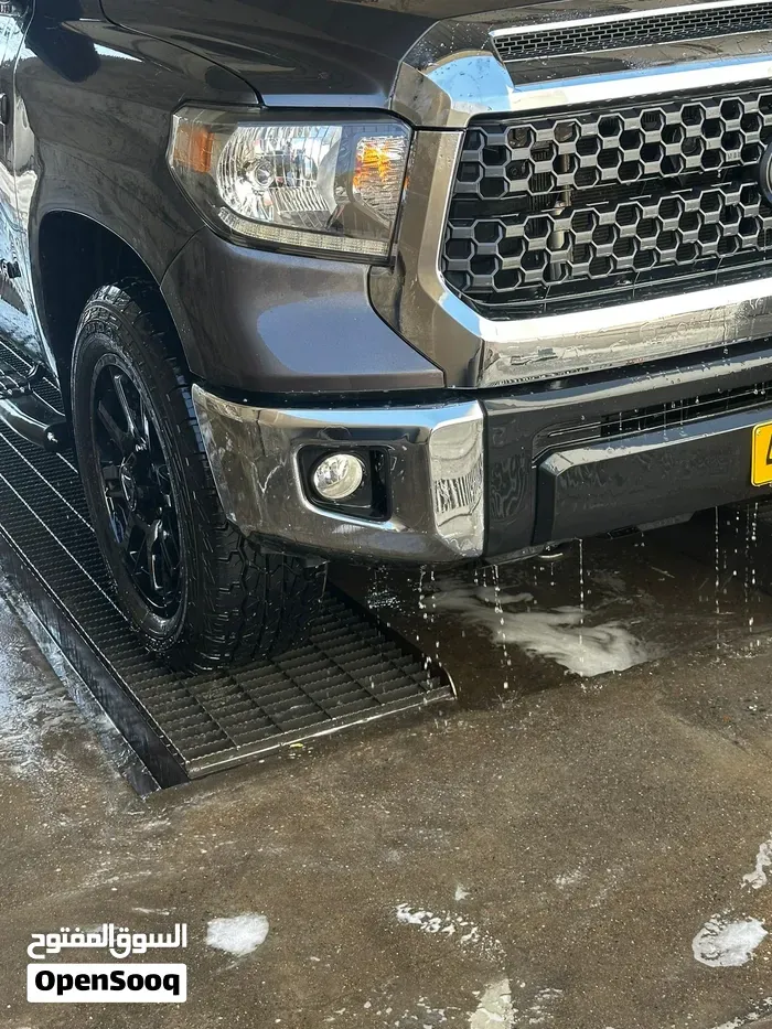 Toyota Tundra