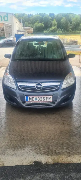 Opel Zafira 2008 photo 2
