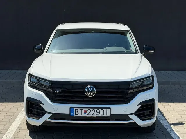 Volkswagen Touareg 2020 photo 3