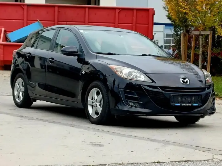 Mazda Mazda3 2010 photo 3