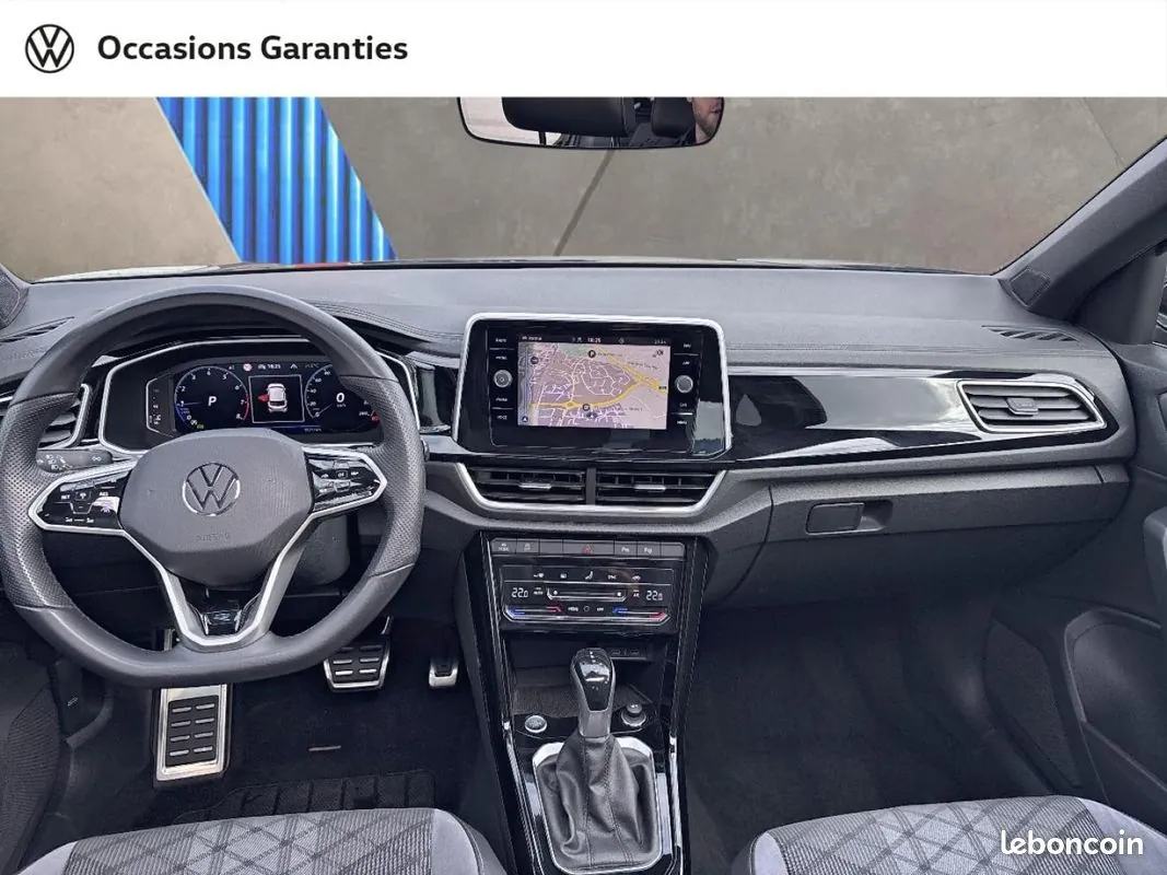 Volkswagen T-Roc 2023 photo 3