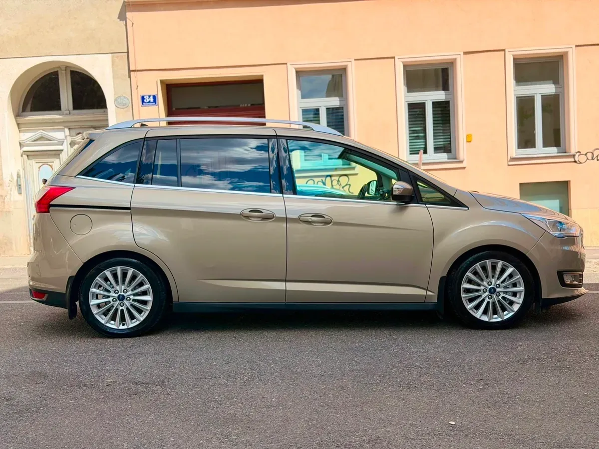 Ford C-Max 2017 photo 3