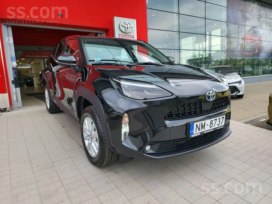 Toyota Yaris Cross 2023 photo 2