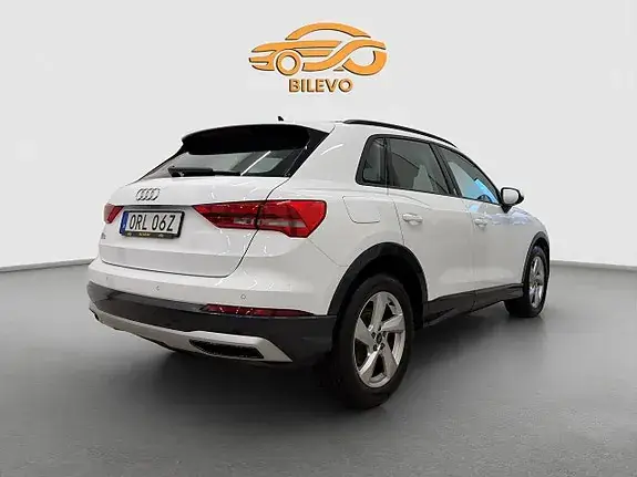 Audi Q3 2024 photo 3