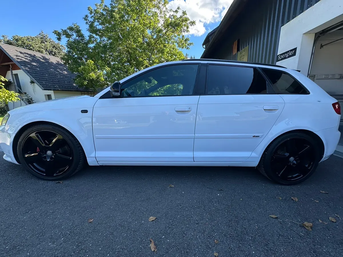 Audi A3 2007 photo 2