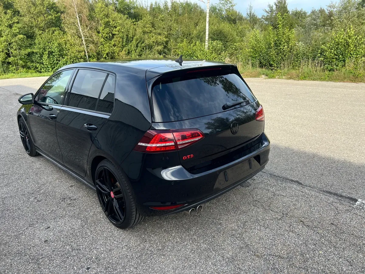 Volkswagen Golf 2016 photo 2