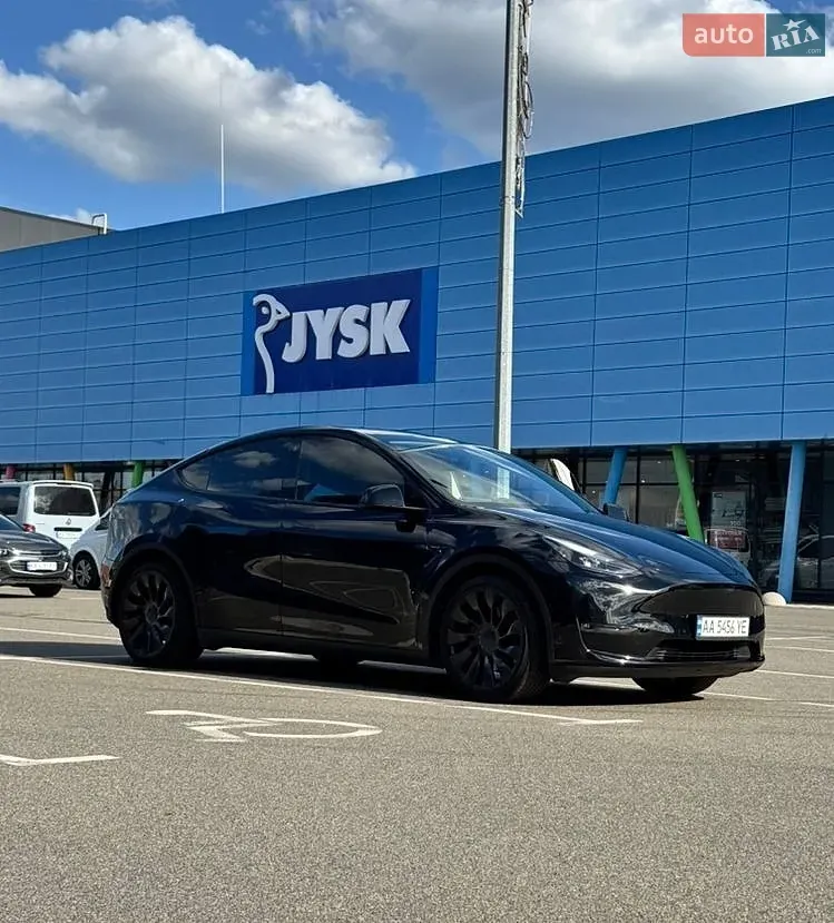 Tesla Model Y 2022 photo 3