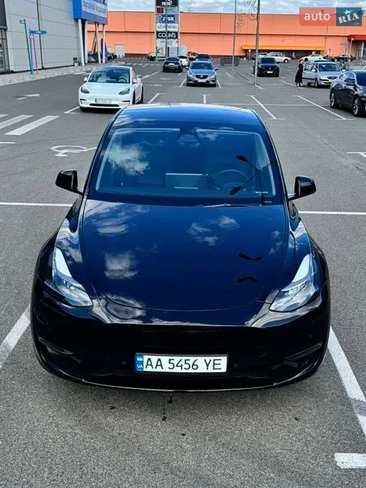 Tesla Model Y 2022 photo 4