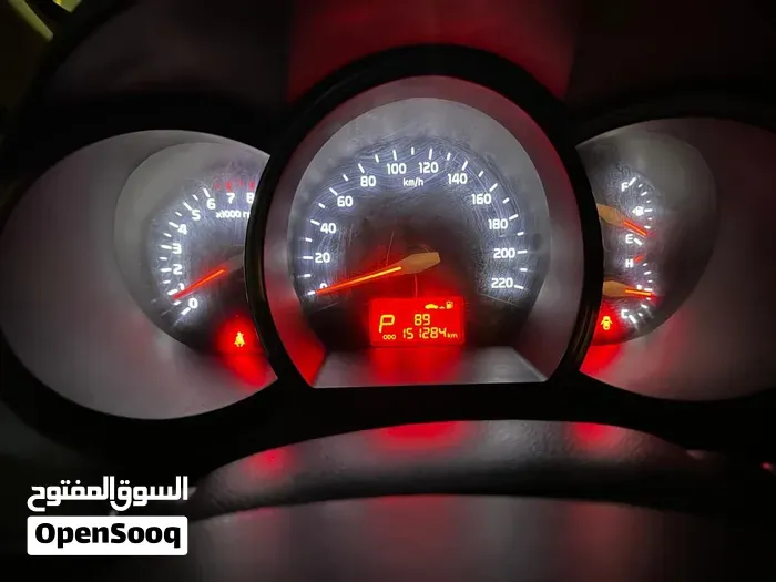 Kia Rio 2015 photo 2