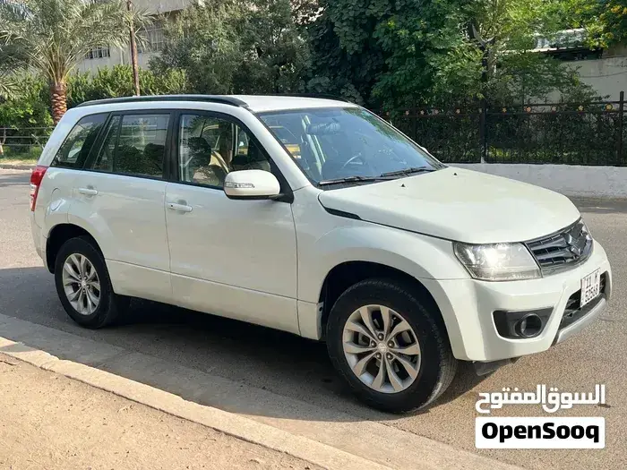 Suzuki Grand Vitara 2014 photo 4