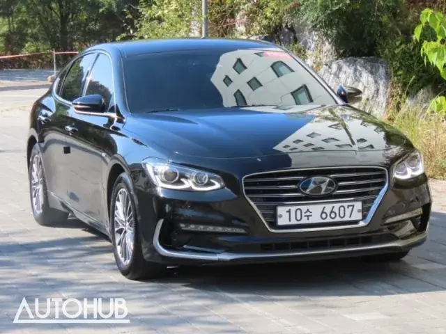 Hyundai Grandeur 2018 photo 2