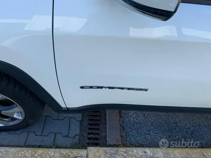 Jeep Compass 2018 photo 4
