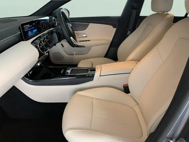 Mercedes-Benz Cla 2025 photo 4