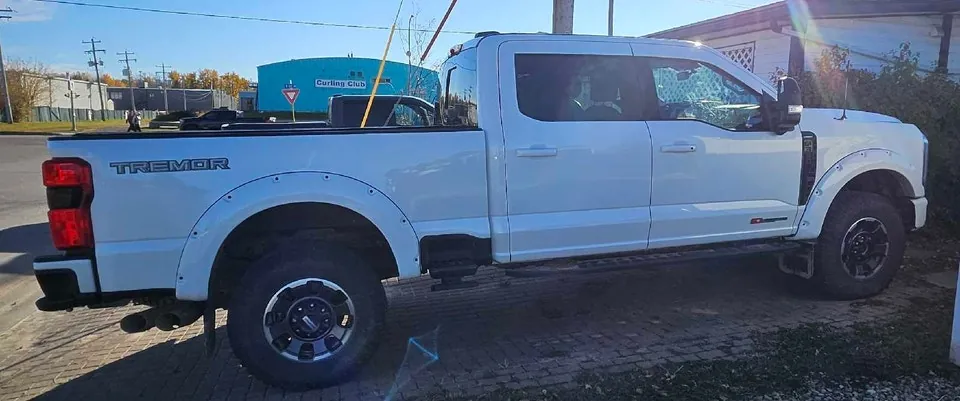 Ford F350 2024 photo 4