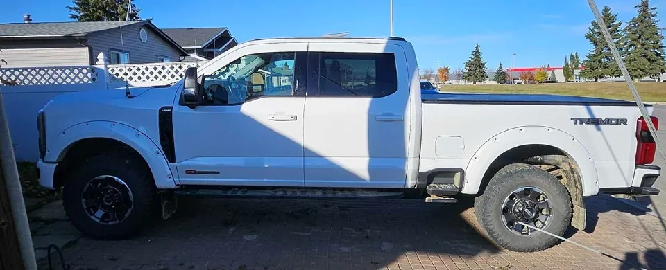 Ford F350 2024 photo 2