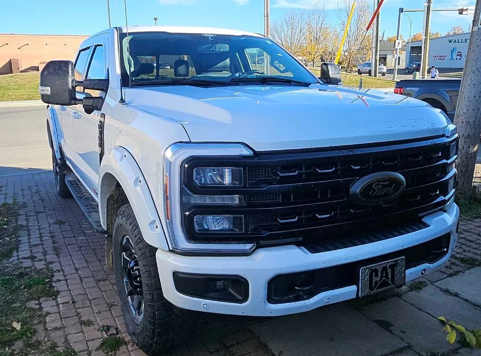 Ford F350 2024 photo 5