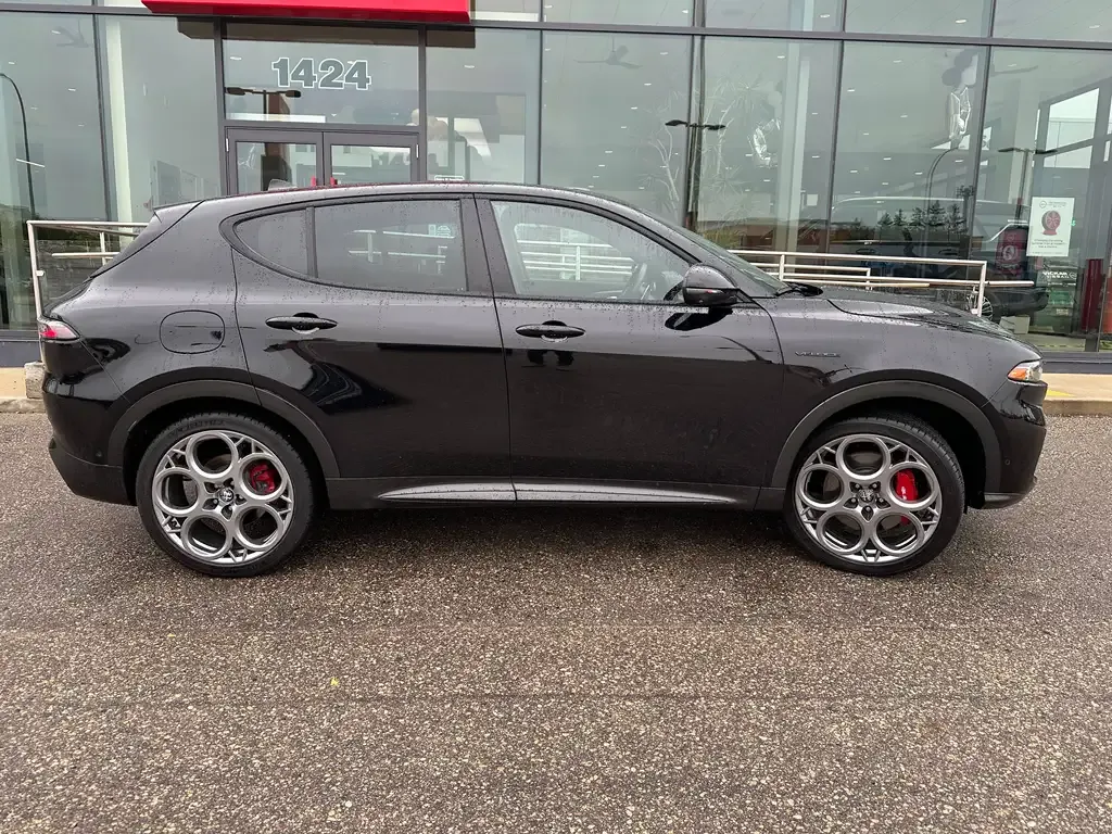 Alfa Romeo Tonale 2024 photo 3