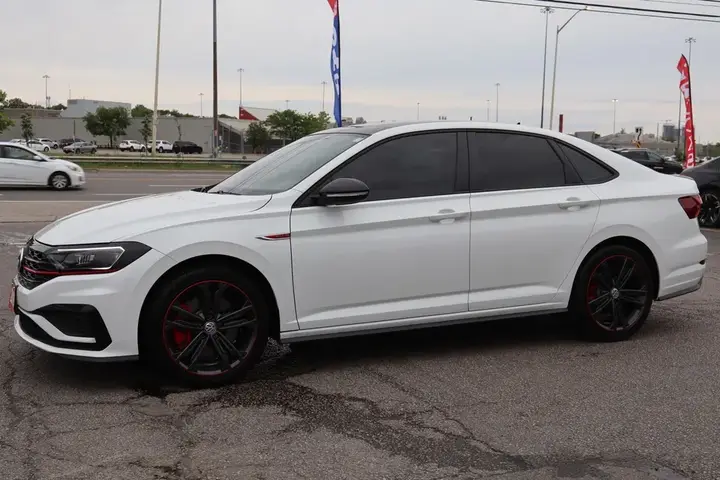 Volkswagen Jetta 2019 photo 3