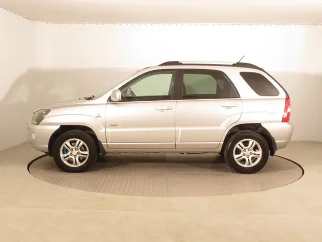 Kia Sportage 2008 photo 2