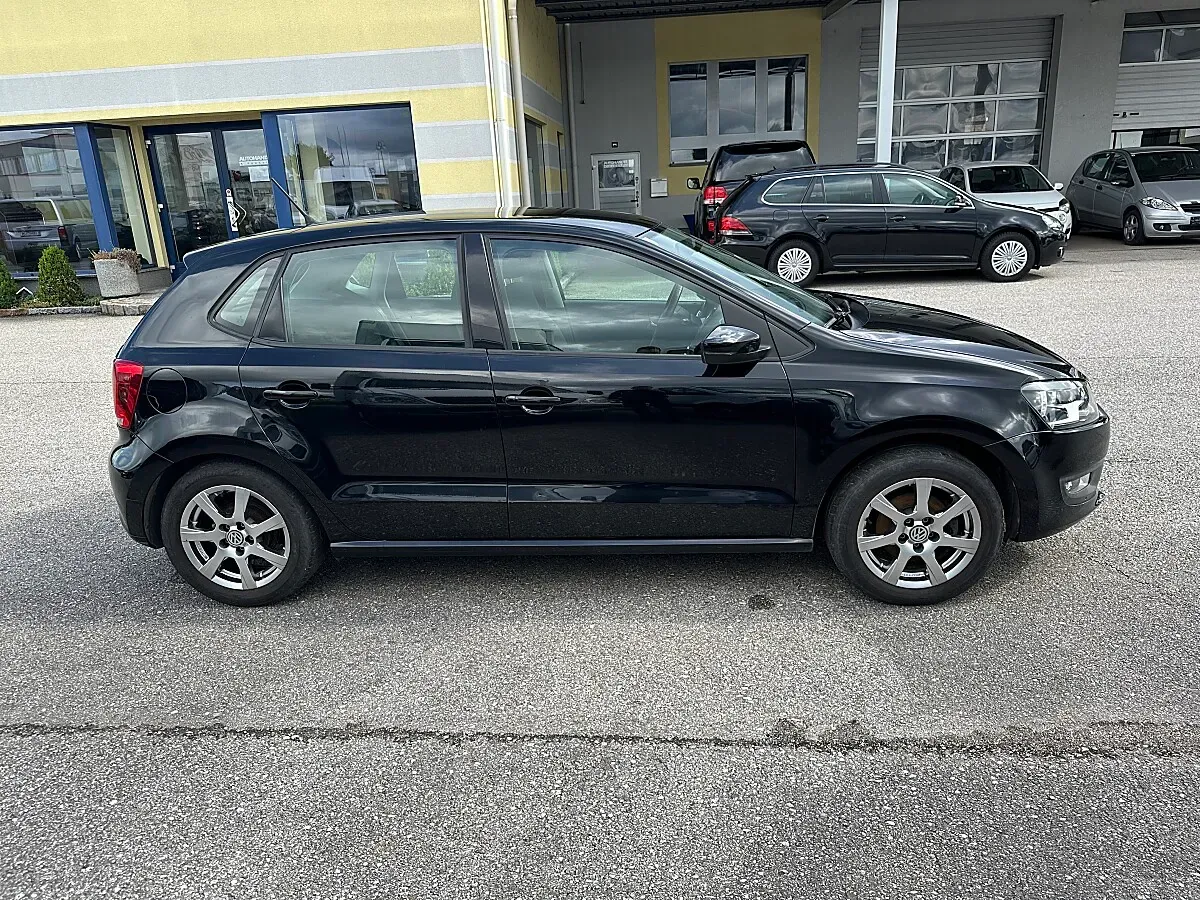 Volkswagen Polo 2011 photo 3
