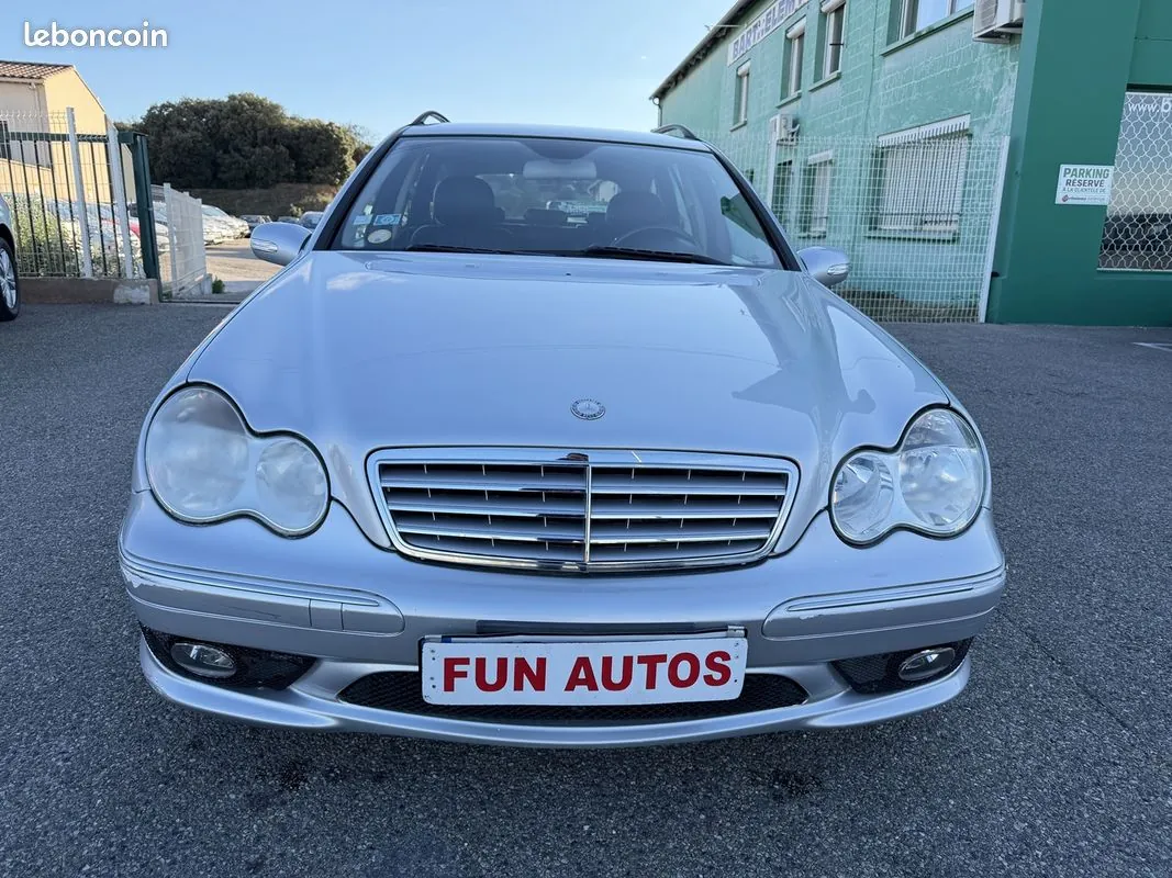 Mercedes-Benz C-Class 2007 photo 3