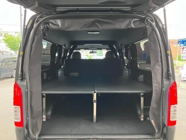 Toyota Hiace 2019 photo 4