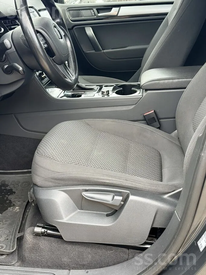 Volkswagen Touareg 2013 photo 5