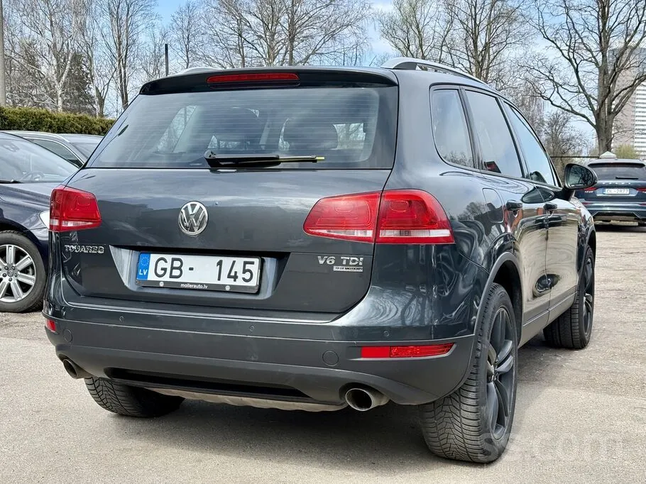Volkswagen Touareg 2013 photo 4