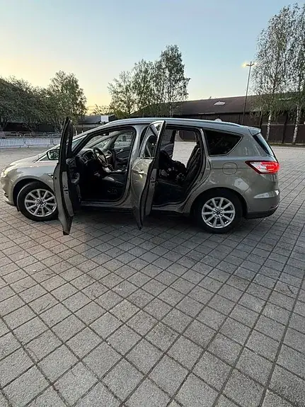 Ford S-Max 2016 photo 4