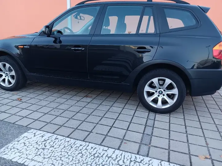 BMW X3 2005 photo 2