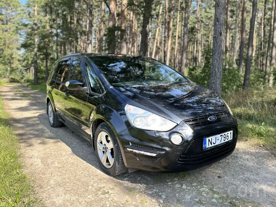 Ford S-Max