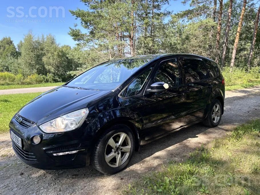 Ford S-Max 2010 photo 3