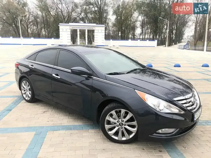 Hyundai Sonata