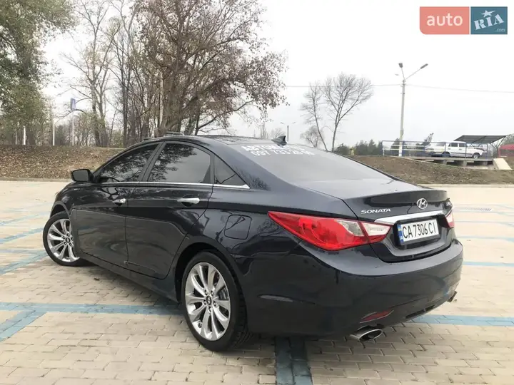 Hyundai Sonata 2012 photo 3