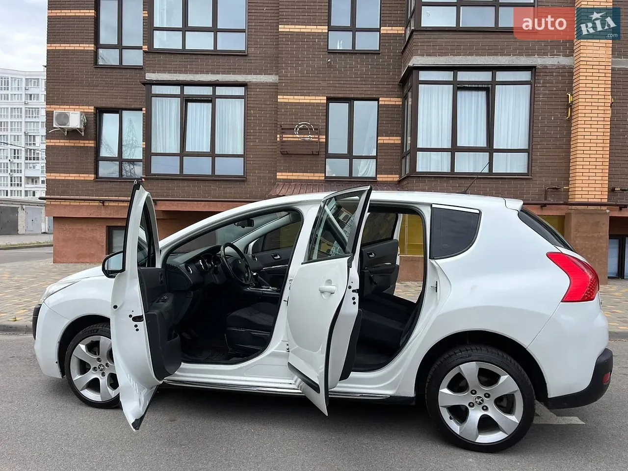Peugeot 3008 2011 photo 5