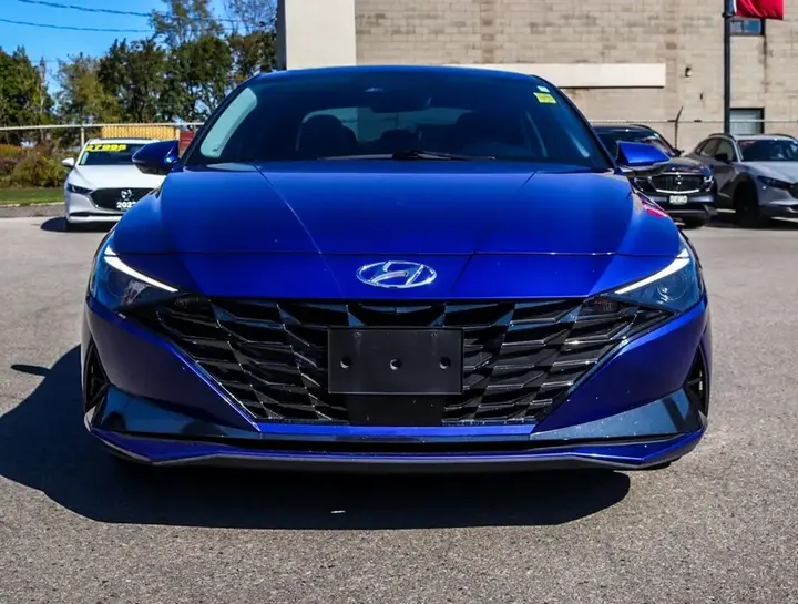 Hyundai Elantra 2023 photo 2