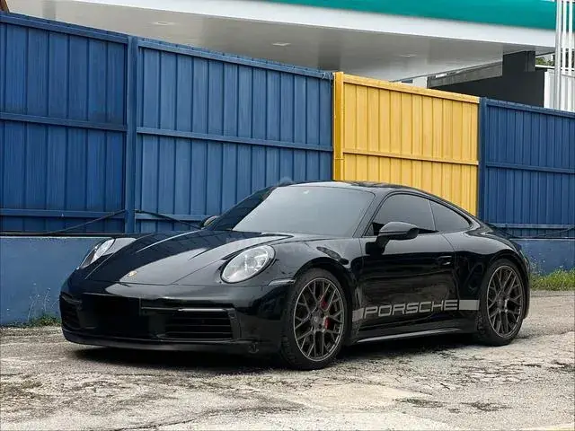 Porsche 911