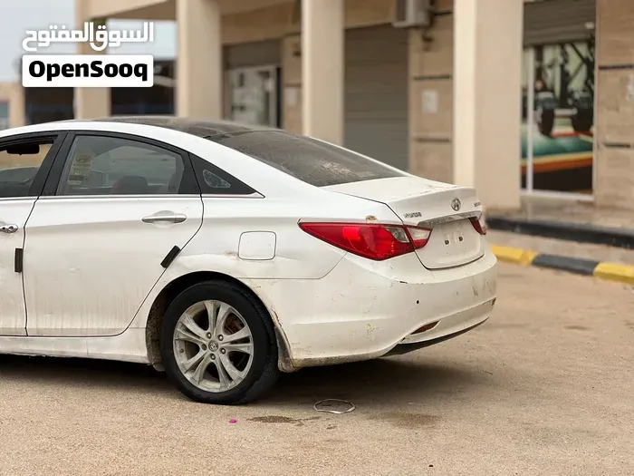 Hyundai Sonata 2012 photo 4
