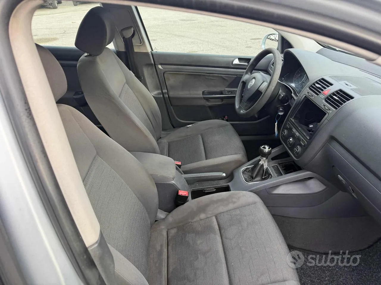 Volkswagen Golf 2006 photo 2