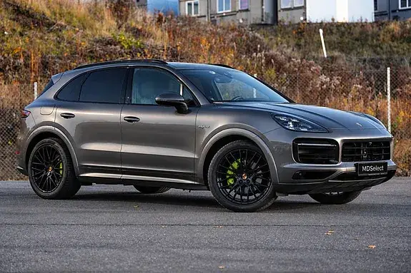 Porsche Cayenne 2020 photo 2